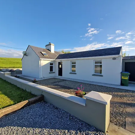 Coastal Charm Holiday home