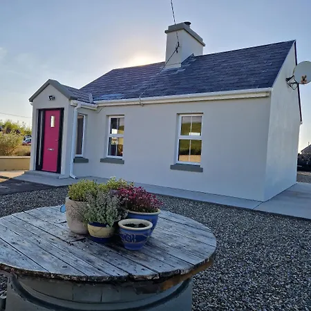 Coastal Charm Holiday home Knockfin Cross Roads