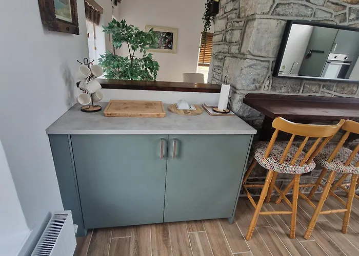 Holiday home Coastal Charm Knockfin Cross Roads